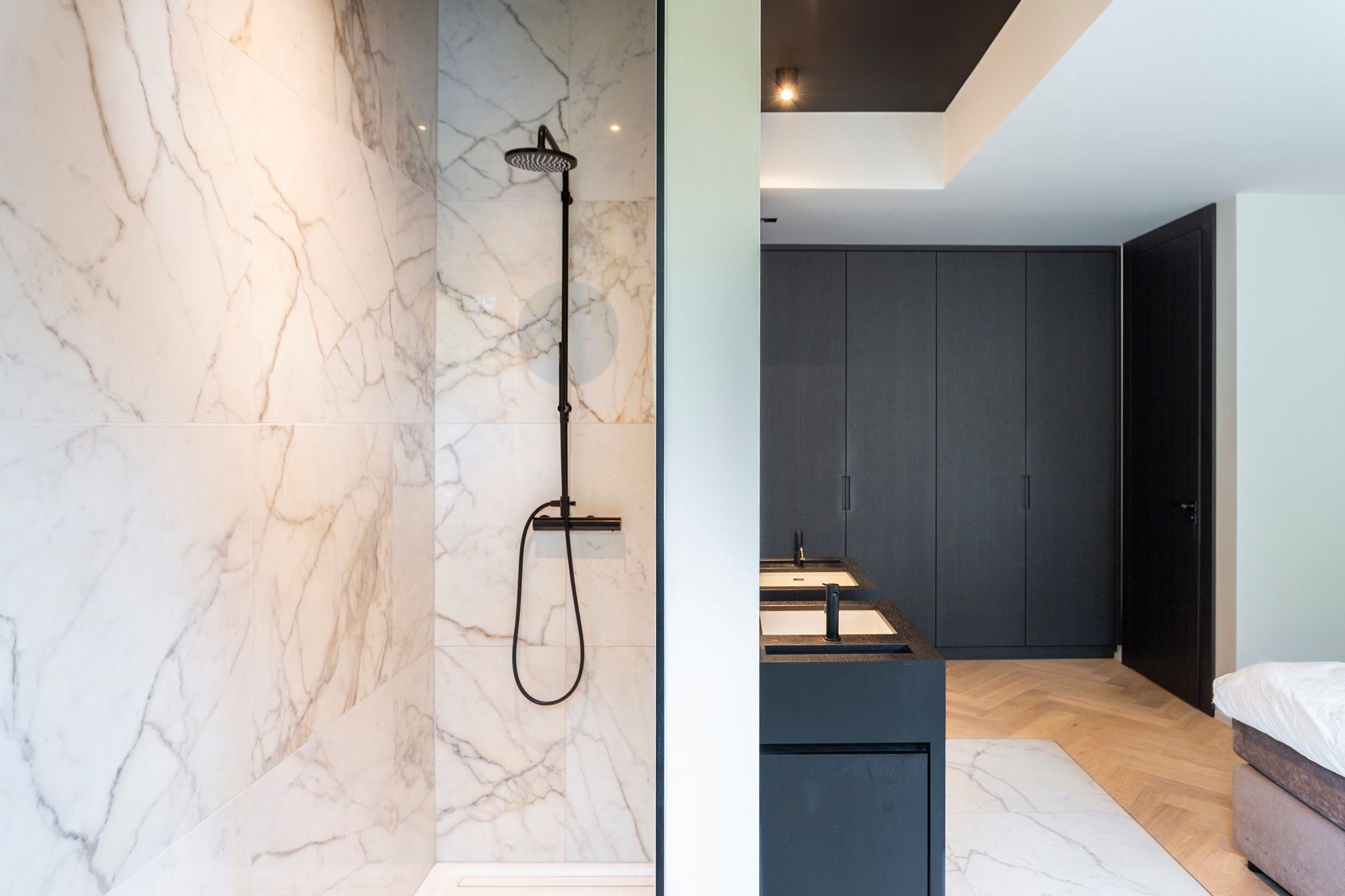 exclusief en luxueus wonen in recente realisatie The Banker foto 17