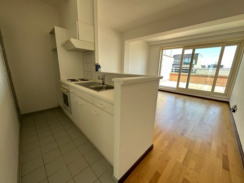 Uniek 1slpk dakappartement met royale zonneterassen op wandelafstand van zee ! foto 6