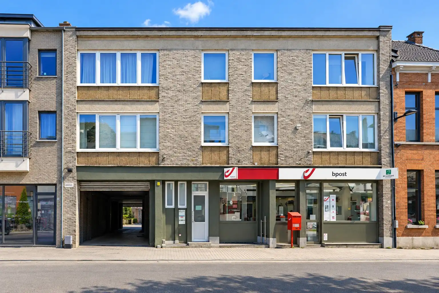  Gezellig studio-appartement op de eerste verdieping – ideaal als investering of voor eigen bewoning! foto {{pictureIndex}}