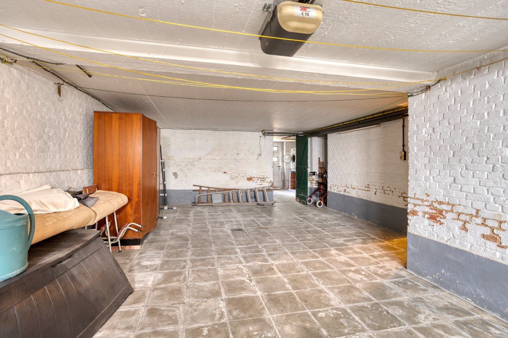 Ruime woning met 3slpk, praktische kelder en tuin foto 15
