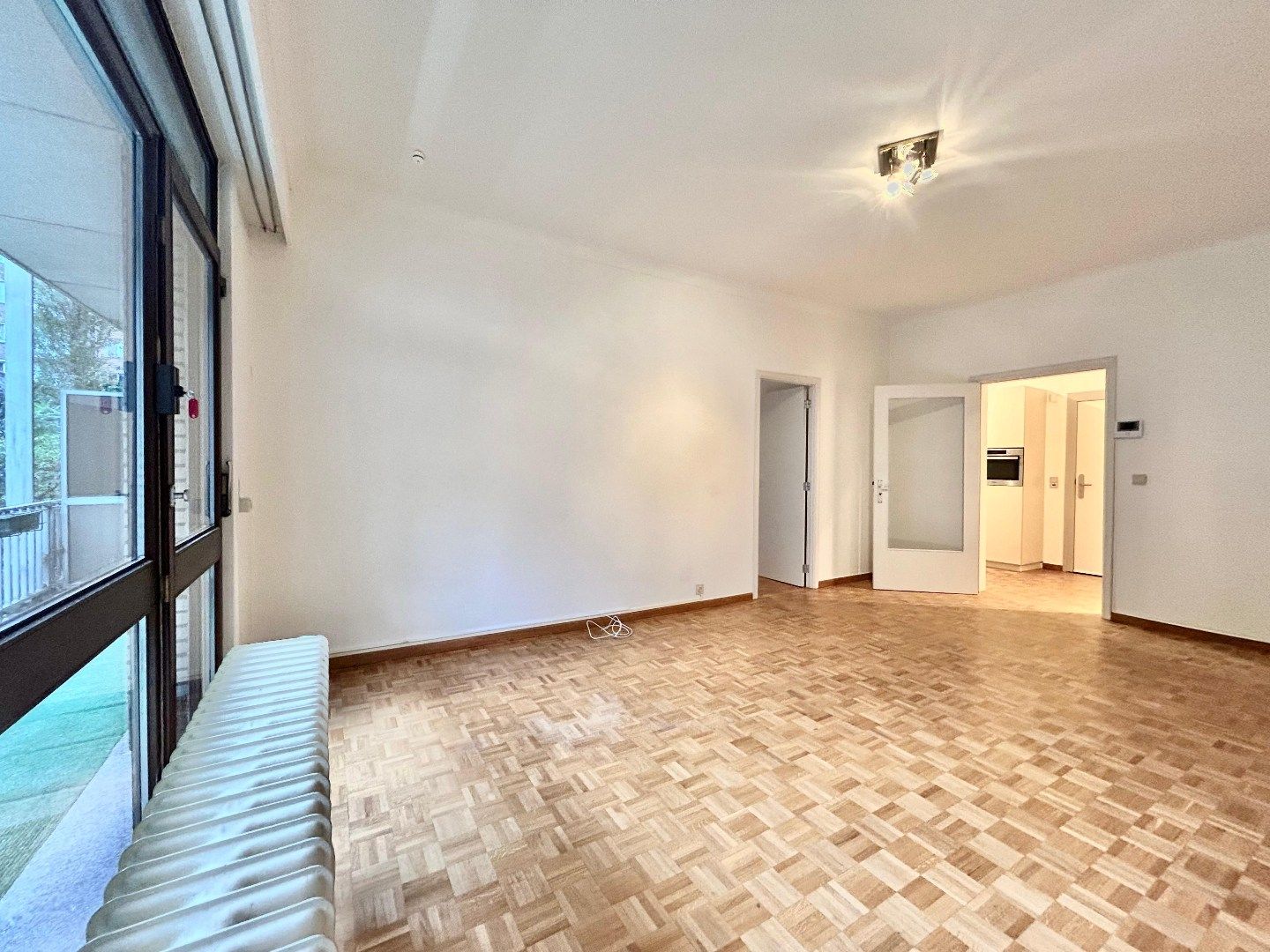 Instapklaar 1-slaapkamerappartement appartement met terras foto 3