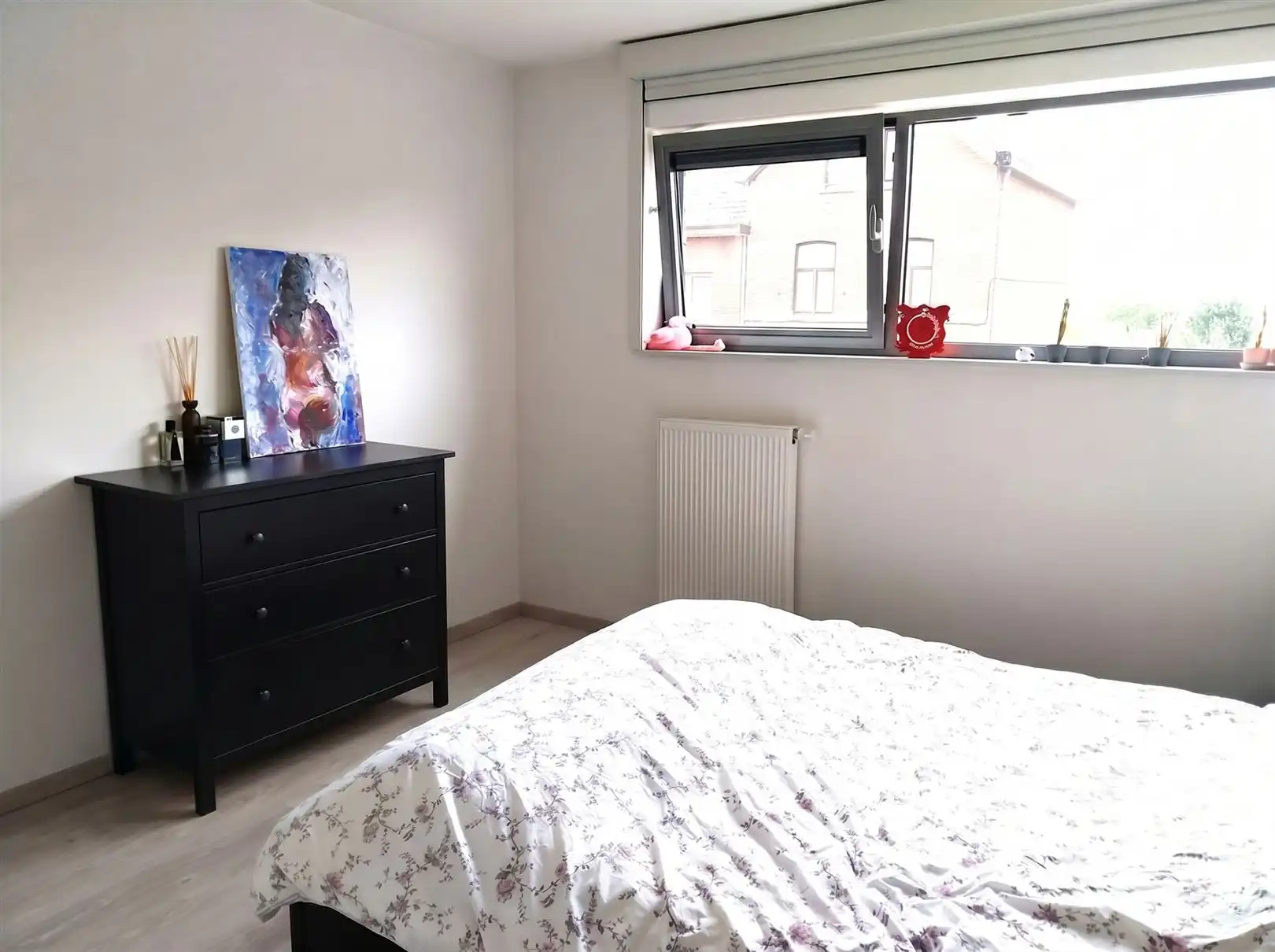 TE HUUR: Ruim appartement met 2 slaapkamers te Koersel! foto 6
