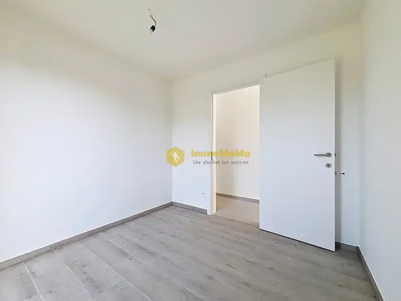 NIEUWBOUW APPARTEMENT MET 2 SLAAPKAMERS EN TUIN TE KOOP IN WACHTEBEKE foto 12