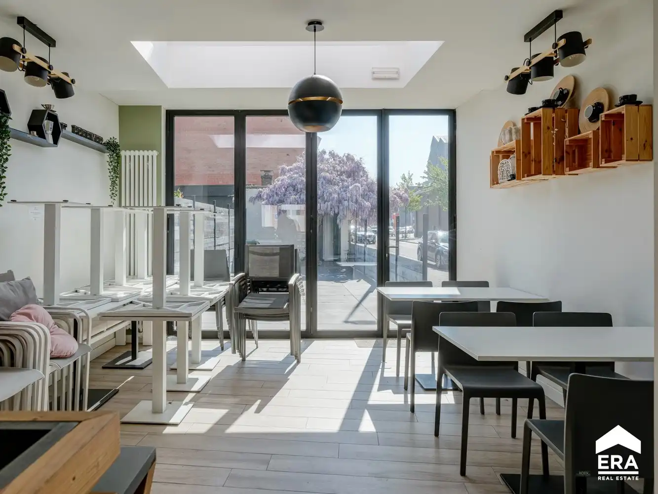 Woonhuis met handelsgedeelte foto 11