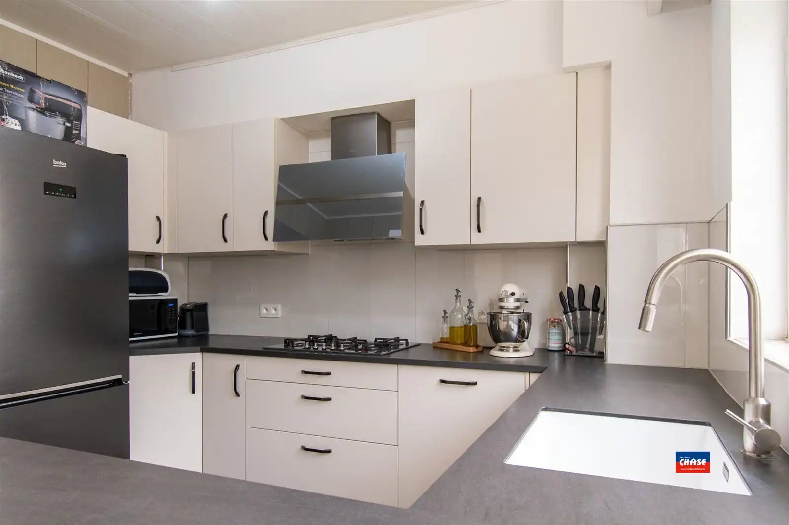 Bel-étage met 4 slaapkamers en tuin foto 7