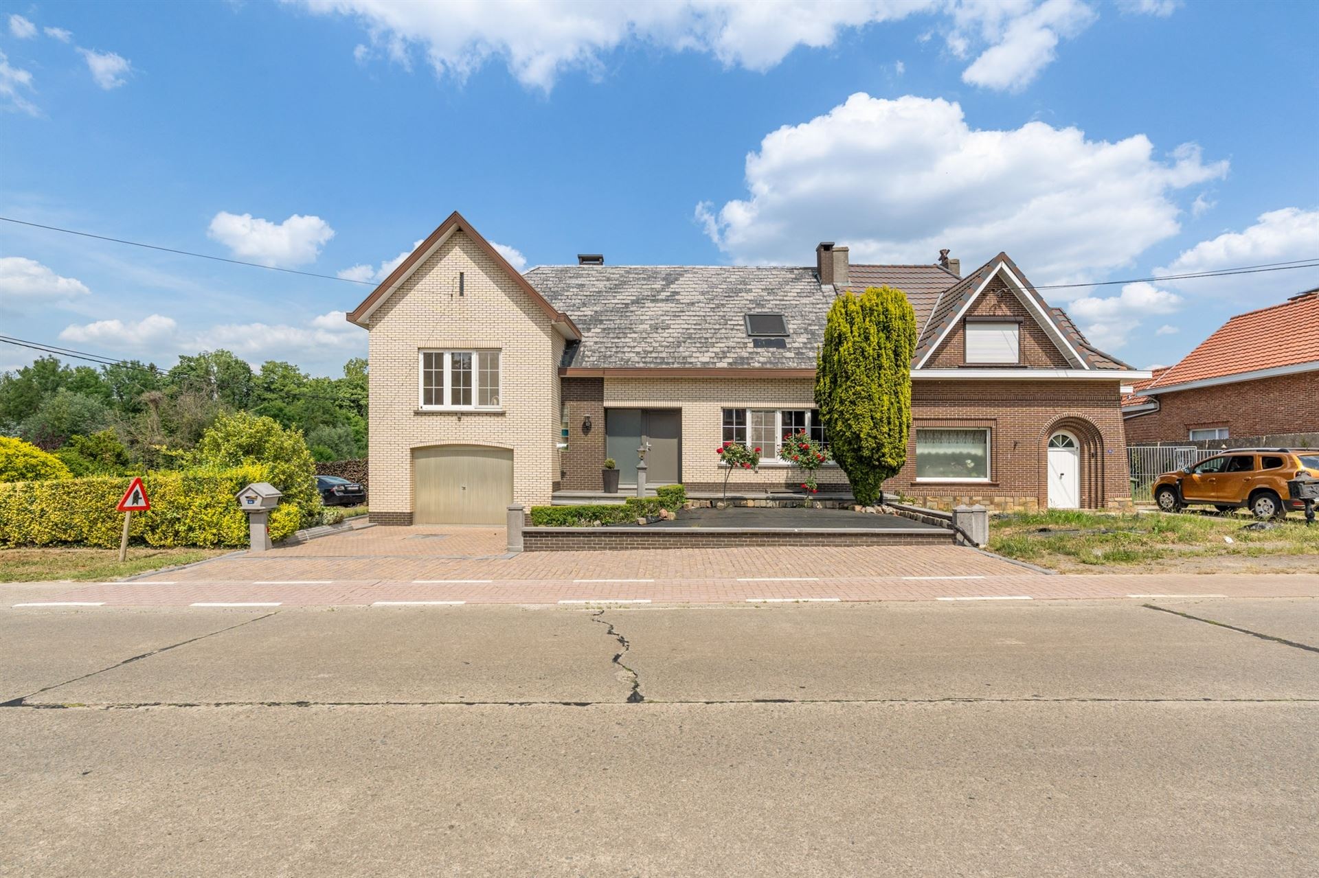 Eengezinswoning in halfopen bebouwing met tuin. foto 26