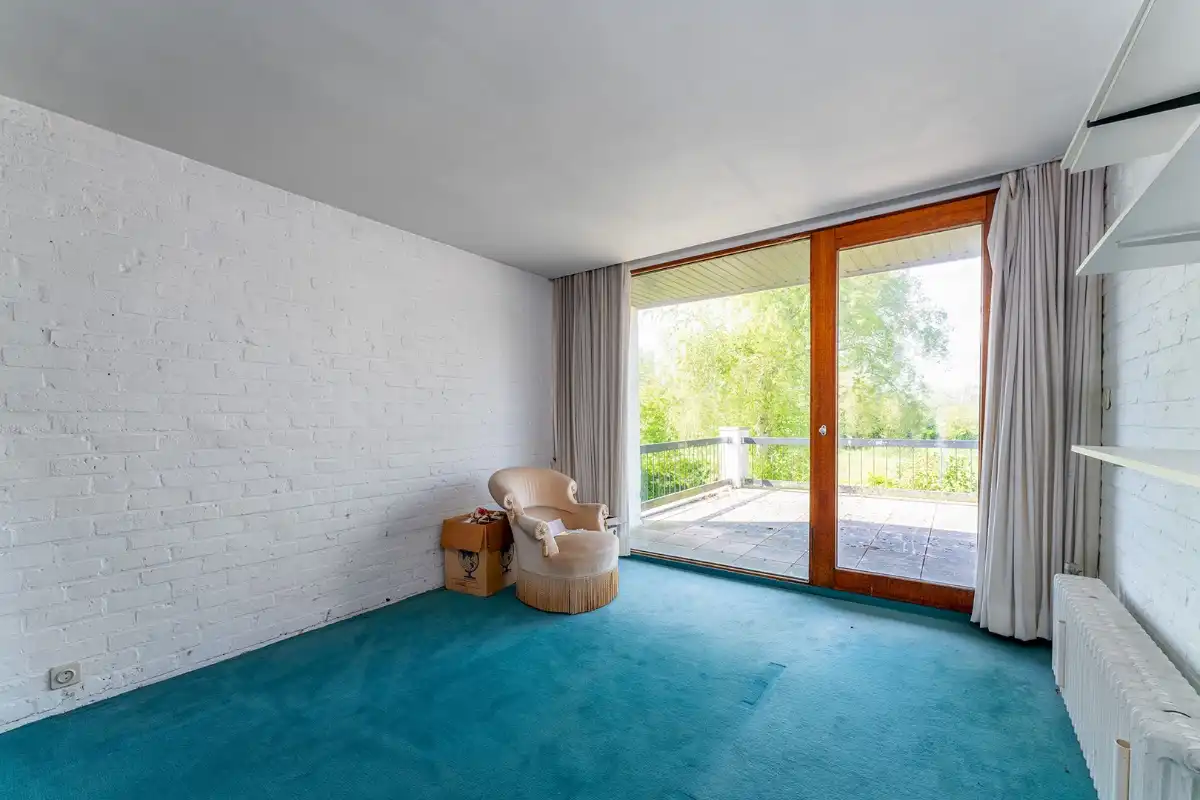 Ruime villa met 4 slaapkamers nabij het centrum foto 12