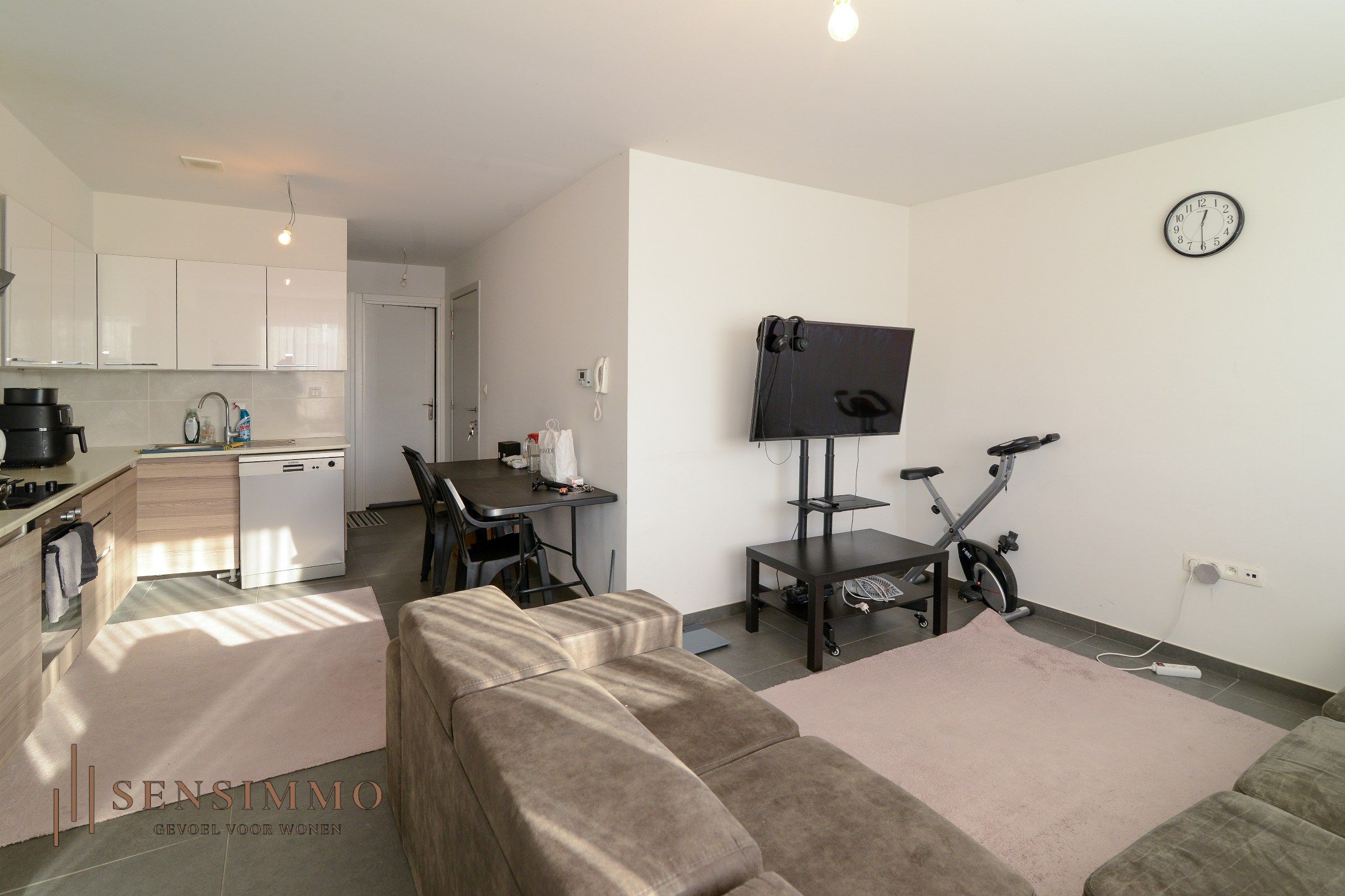 Appartementsblok met 9 appartementen foto 10