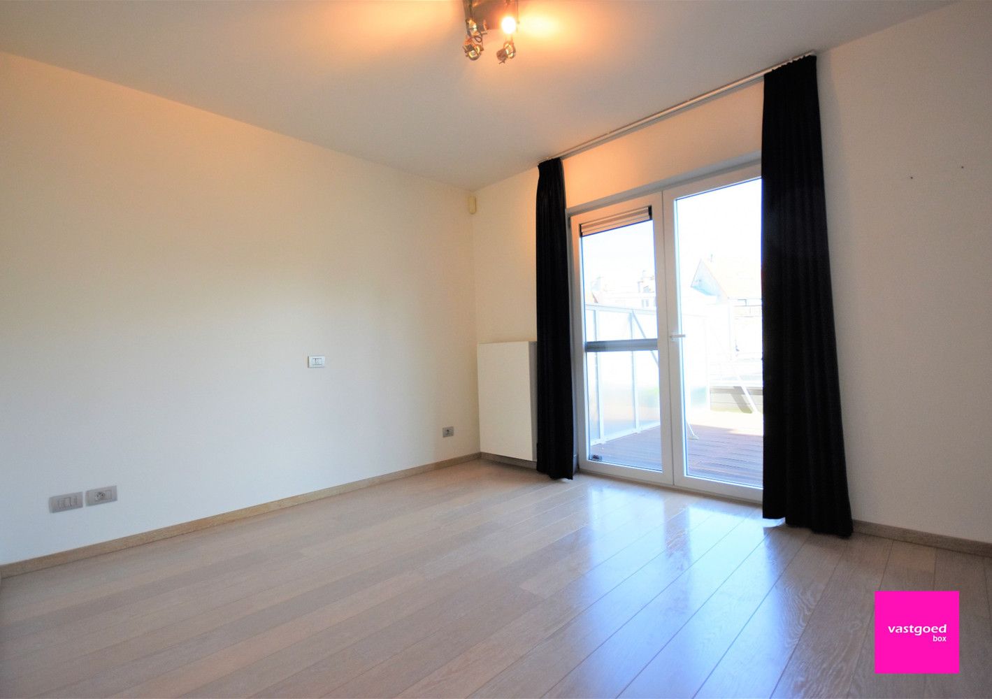 Stijlvol appartement met groot zonneterras, centrum Oostende foto 10