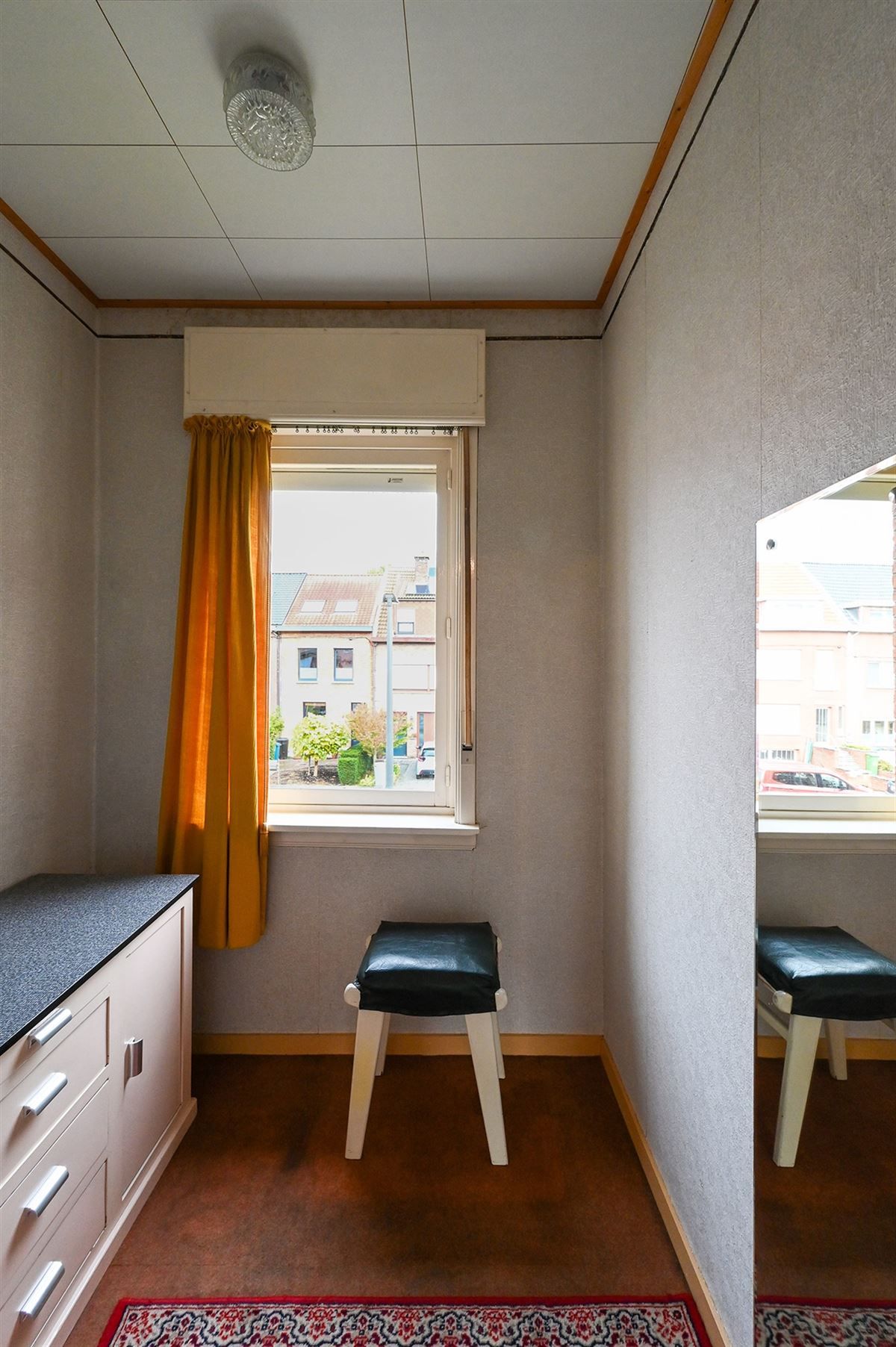 Te renoveren halfopen woning met potentieel foto 23