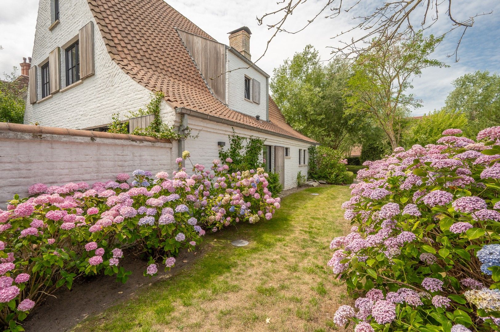 Alleenstaande villa genietend van prachtige open zichten op de polders. foto 20