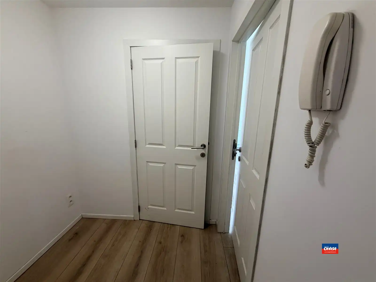 Appartement met 1 slpk en terras foto 3