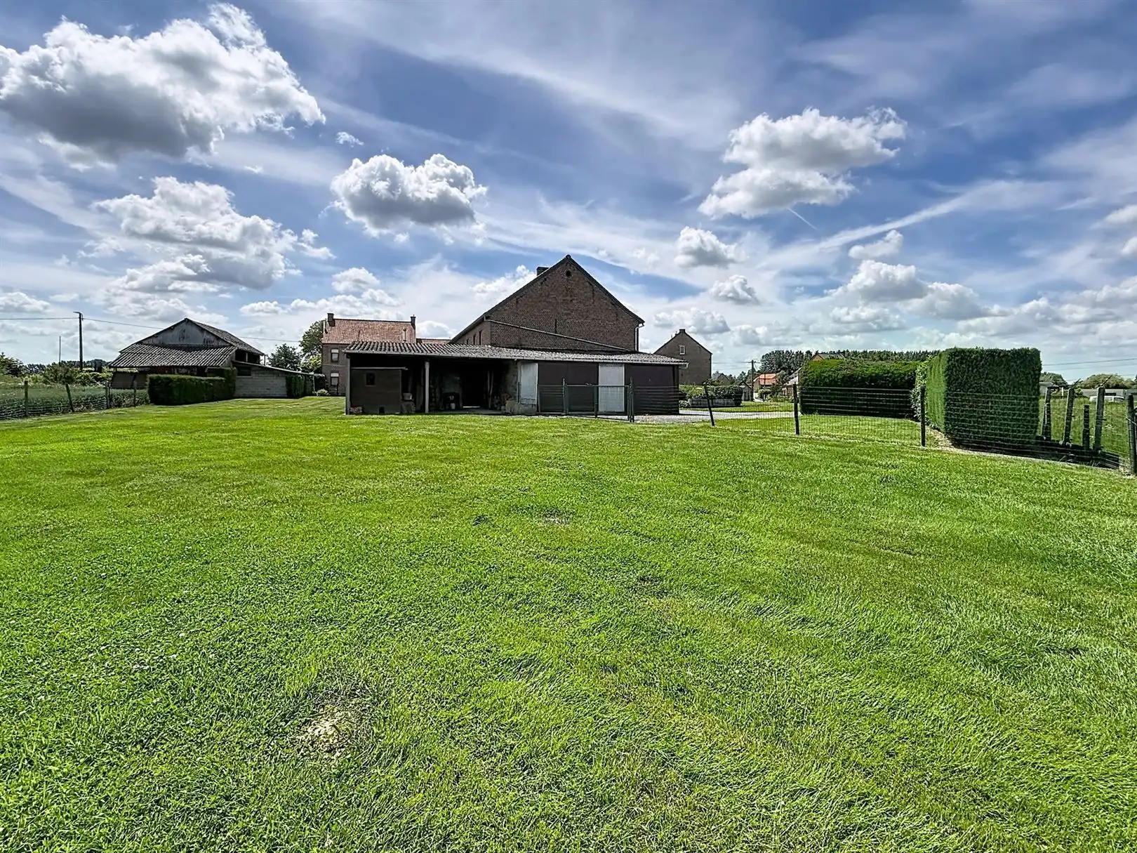 Voormalige hoeve met aanbouw en tuin, 26a 01ca foto 43