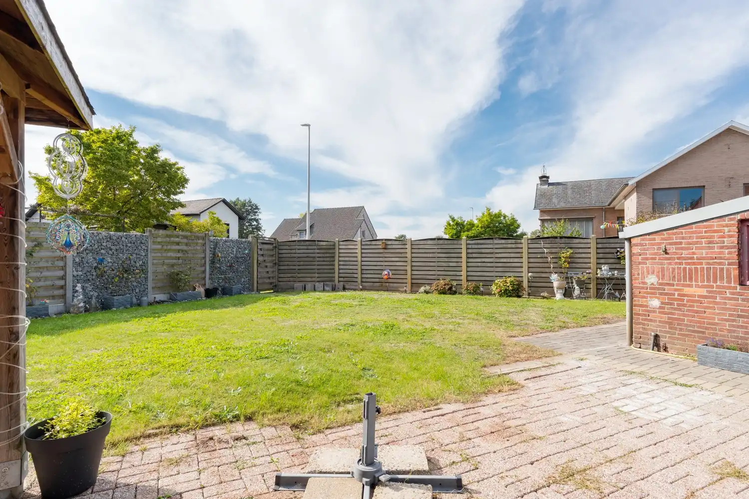 Ruime woning in een mooie omgeving, vlak bij de Nederlandse grens foto 26