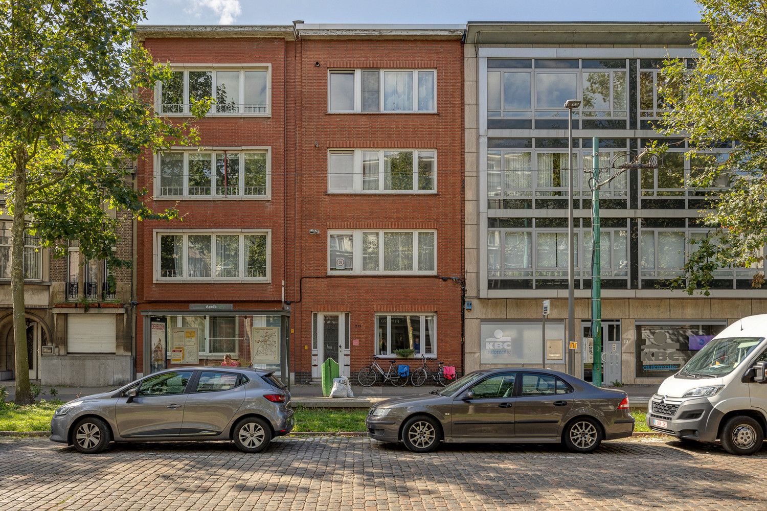 Ruim 3-slk app  met royale tuin (150 m²) nabij Te Boelaerpark foto 24