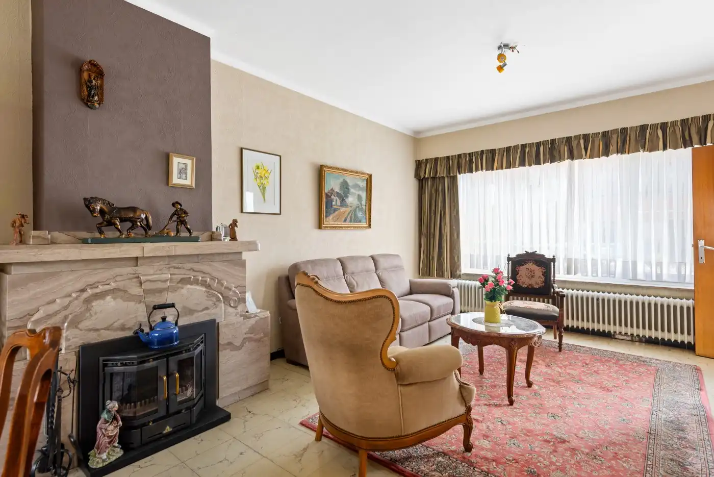 Op te frissen woning met 4 slpk. en tuin foto 5