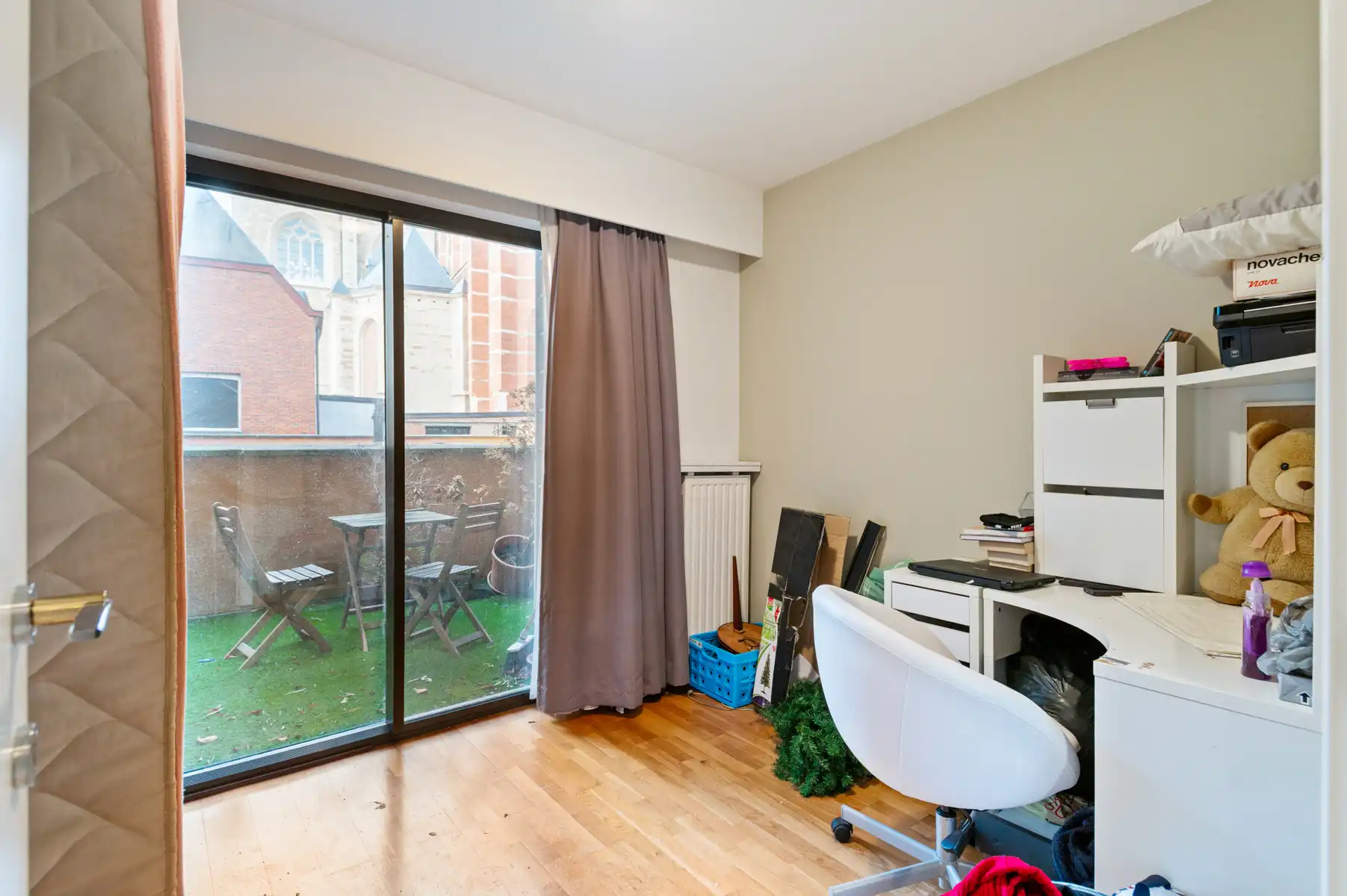 Wonen in de Nationalestraat, met terras en autostaanplaats foto 9