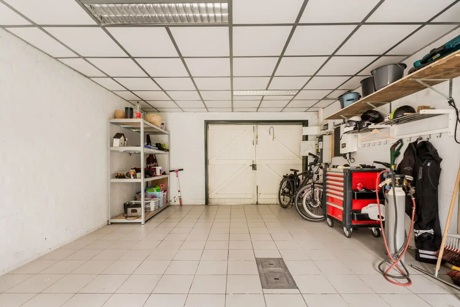 Charmante halfopen bebouwing met authentieke elementen foto 13