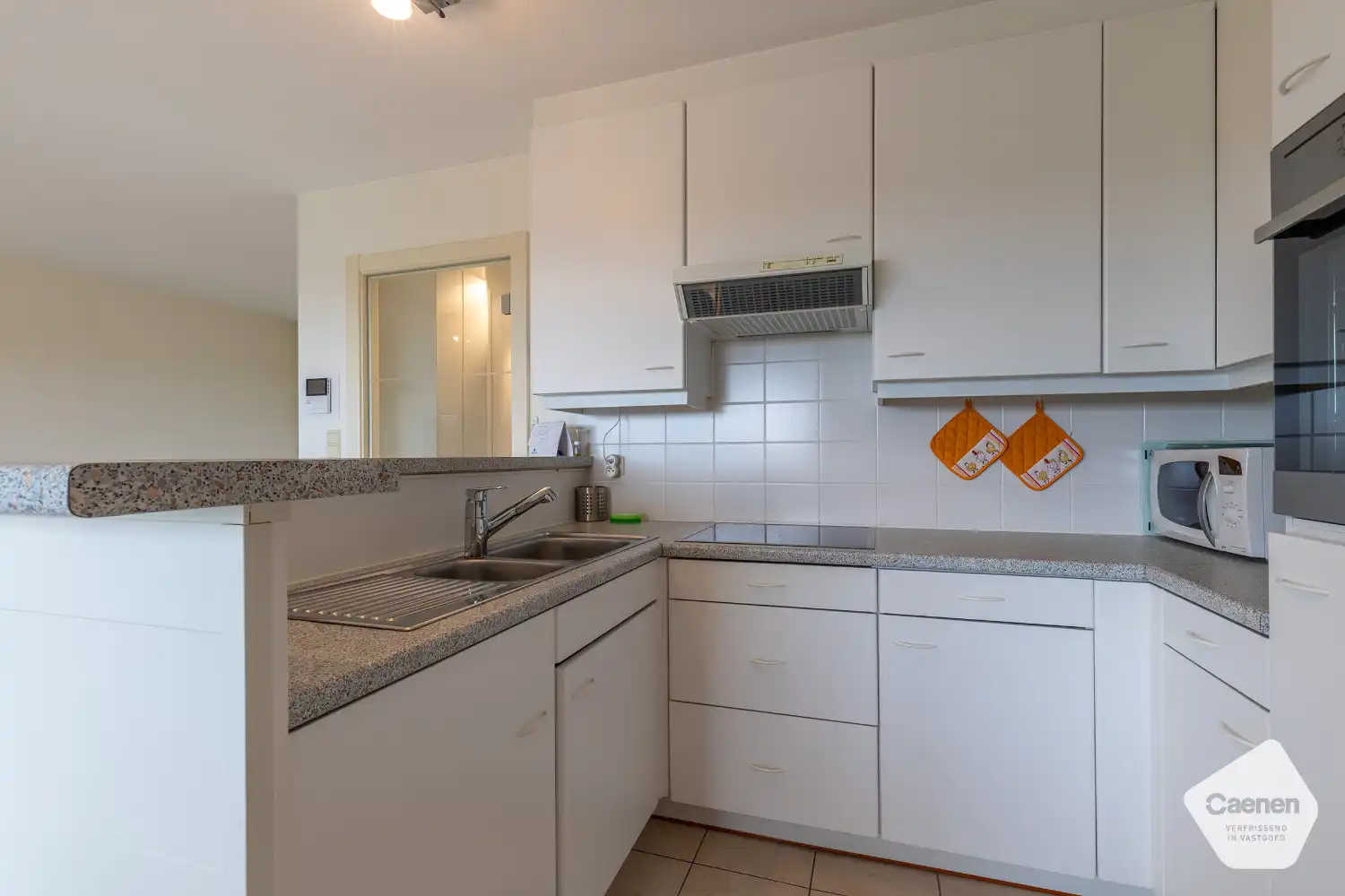 Uitstekend onderhouden appartement met 1 slaapkamer + slaaphoek foto 6