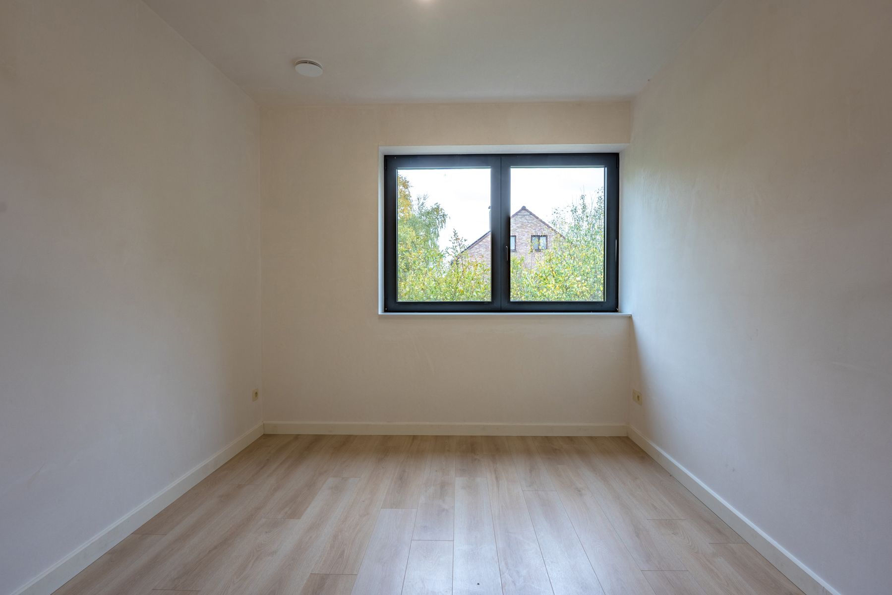 Halfopen nieuwbouwwoning met 4 slaapkamers in Putte-Kapellen! foto 20