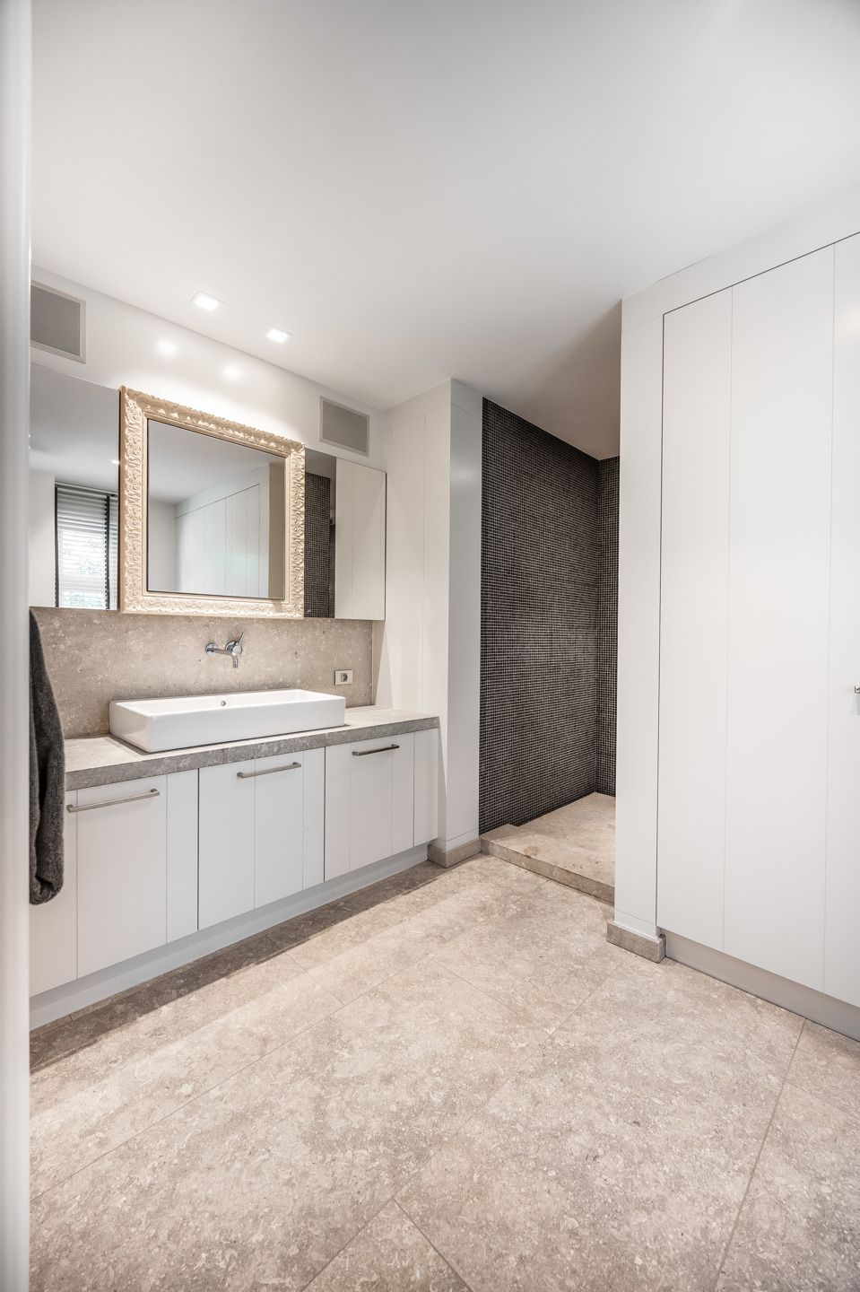 Luxueuze villa in het Exclusieve Hof ter Linden. foto 14