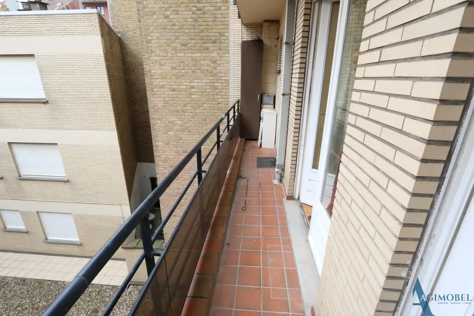 Ruime studio met slaaphoek en zonnig terras te Knokke foto 7