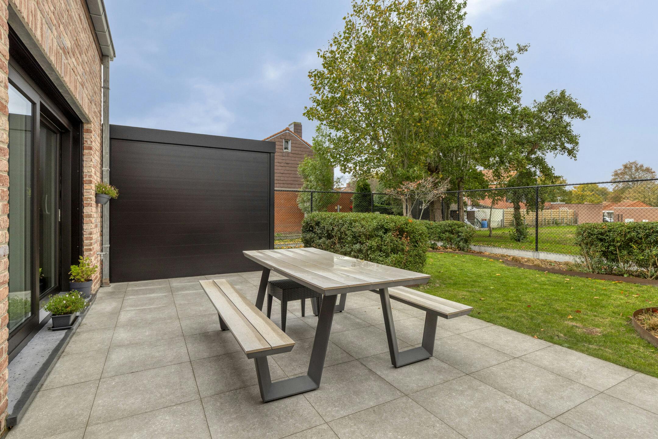 Instapklare, moderne woning in gegeerde doodlopende straat foto 14