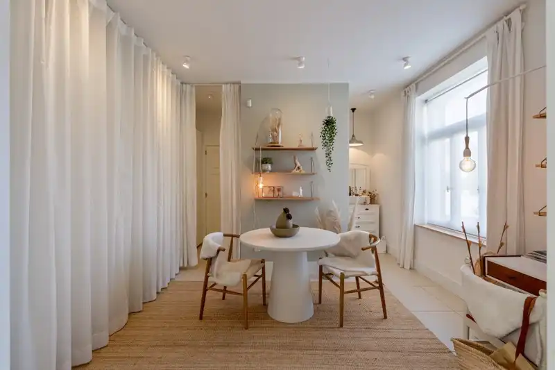 Unieke, energiezuinige herenwoning met karakter op 36are foto 6