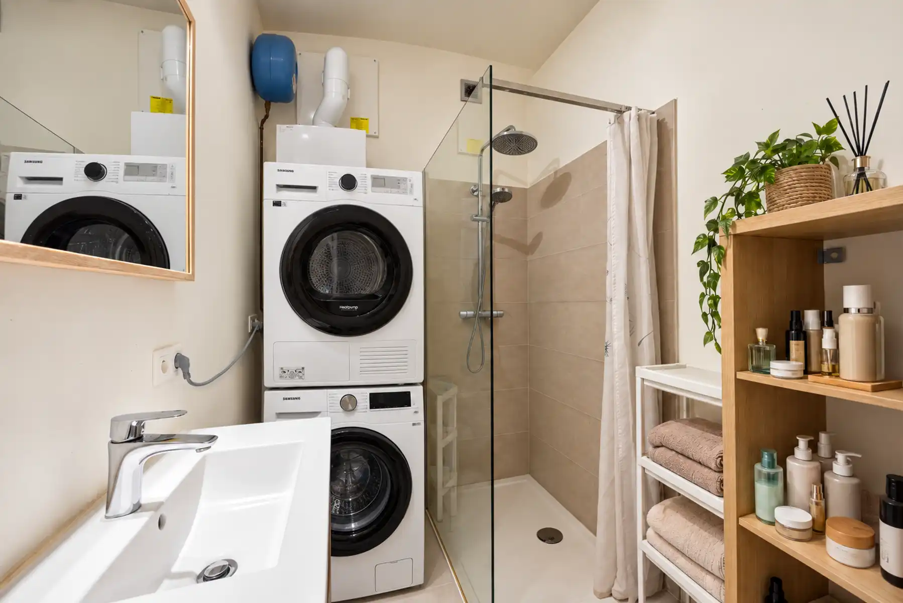MOOI APPARTEMENT MET 2 SLAAPKAMERS EN TERRAS TE WILRIJK foto 11