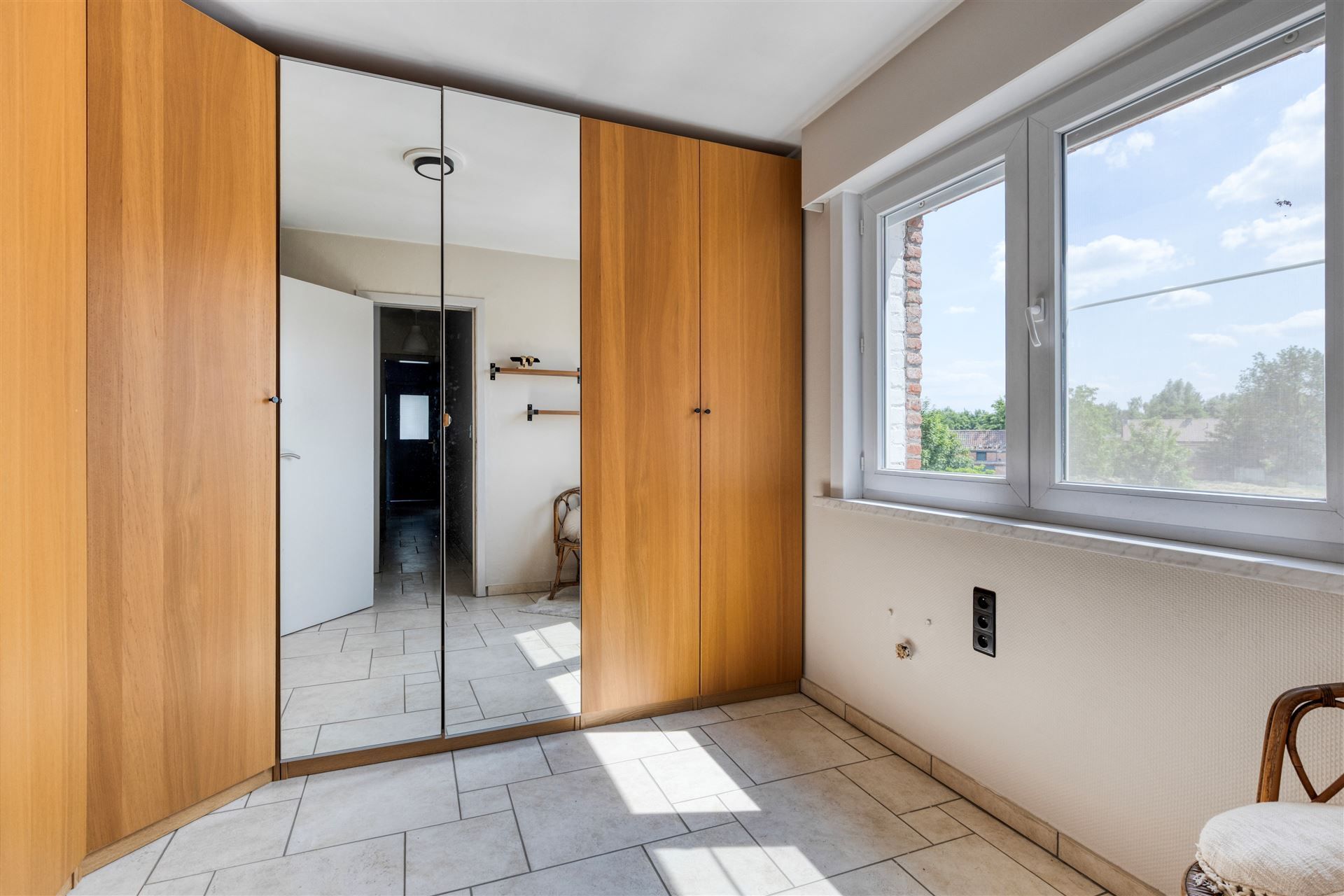 Ruime woning met 4 slaapkamers en stadstuin foto 14