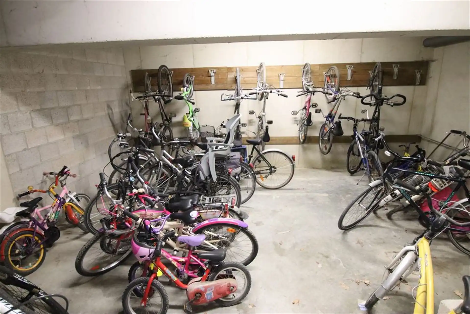 Duplexappartement met autostaanplaats foto 15