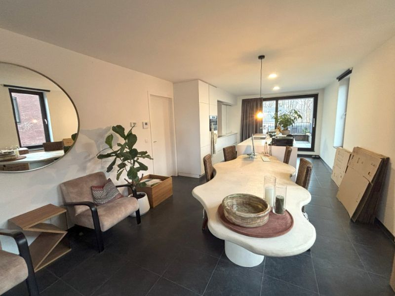 2-slpk appartement met terras, autostaanplaats en kelderberging foto 6
