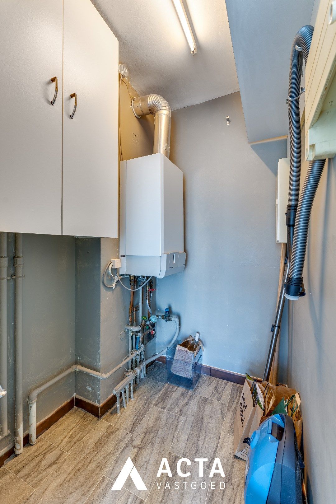 Ruim leefappartement aan het Leopoldpark in Oostende foto 10