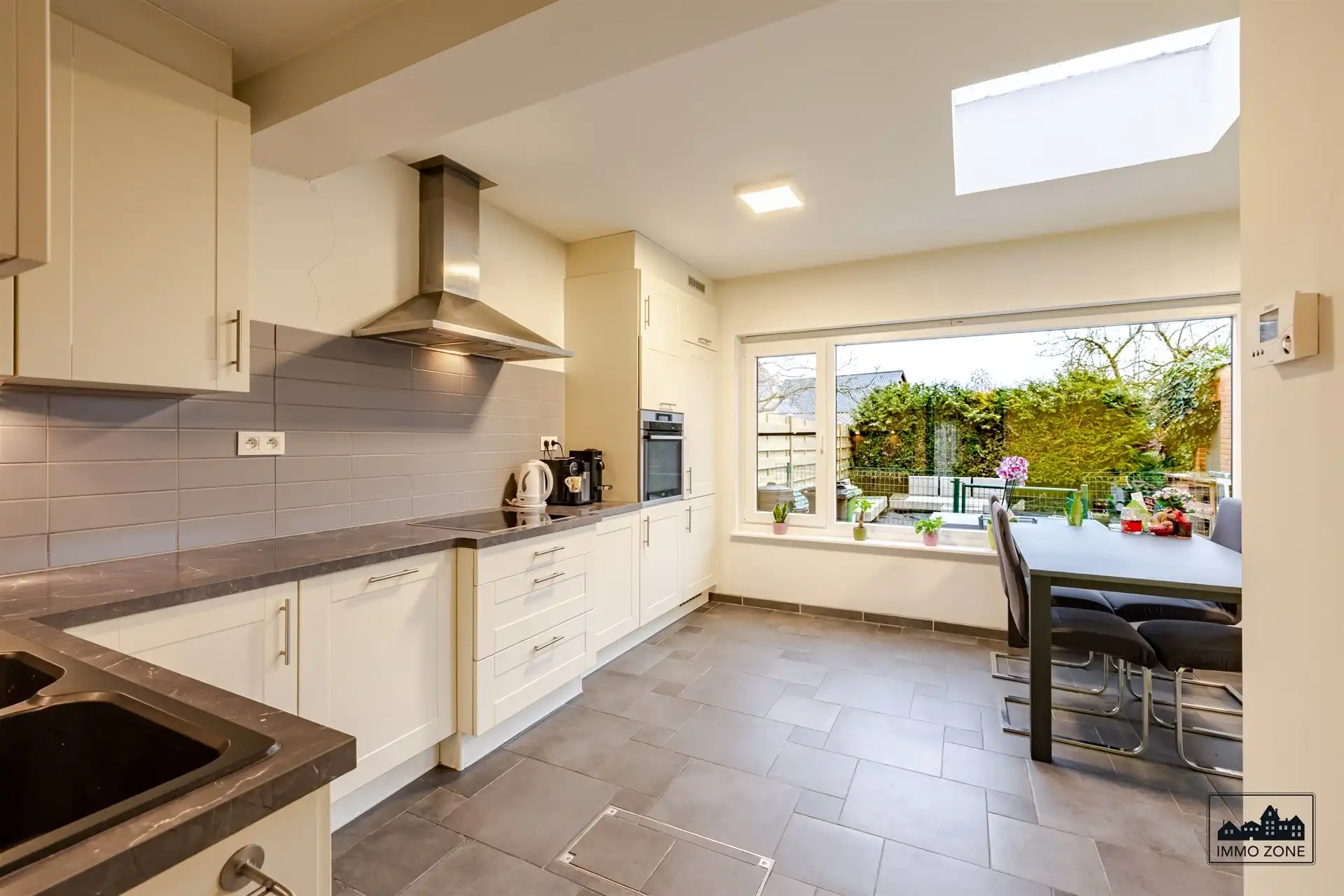 Gezinswoning met 3 slpk. en zolder in Melsele foto 8