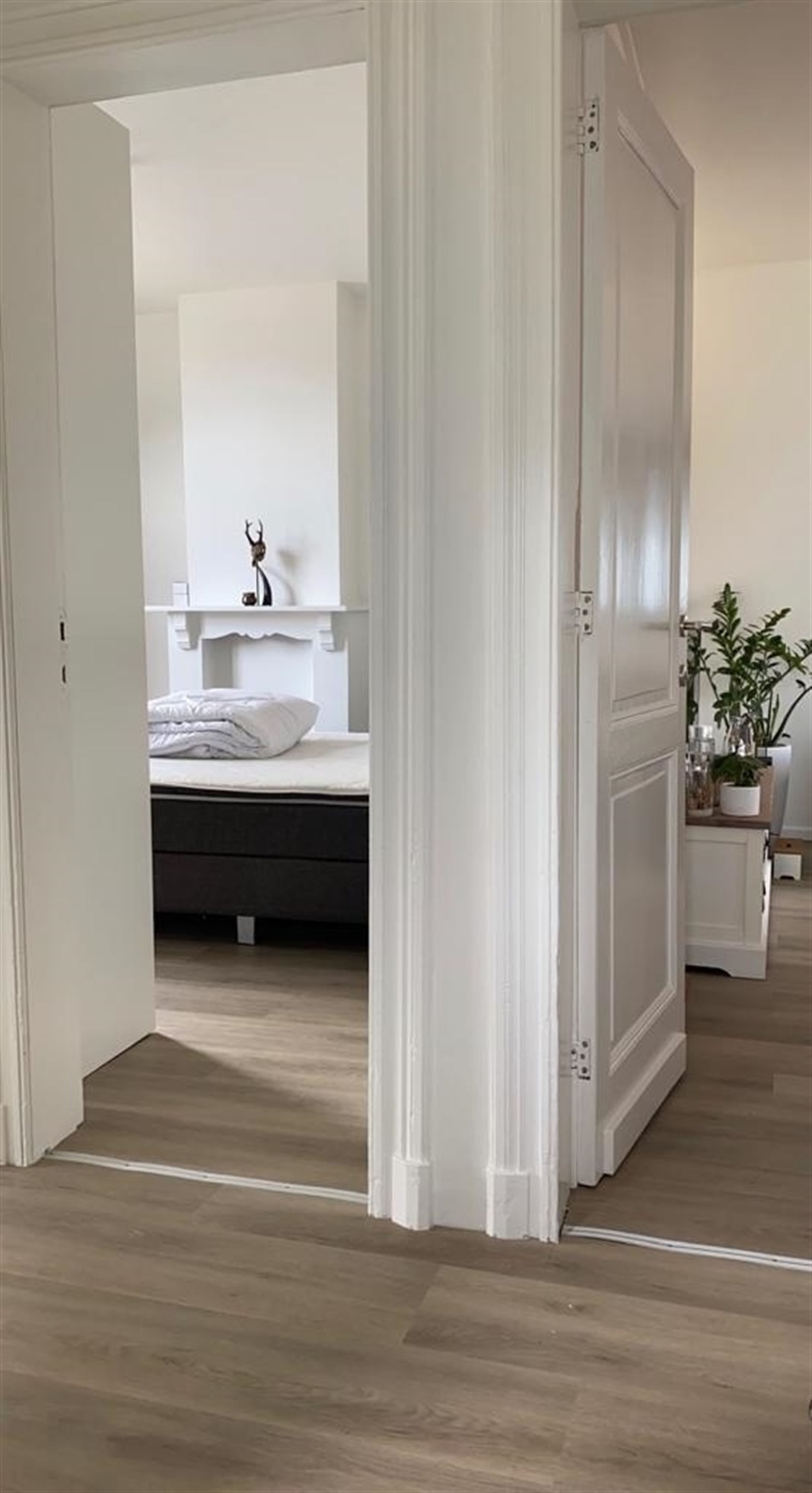 Gerenoveerd appartement met autostaanplaats in Mechelen foto 11