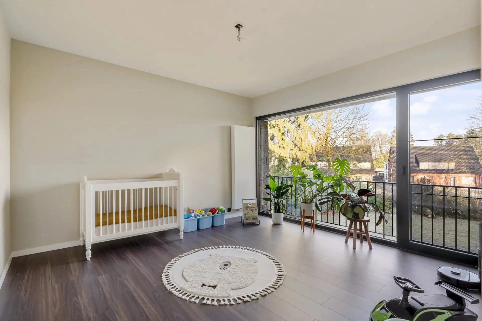 Karaktervolle ingenieurswoning op riant perceel foto 14