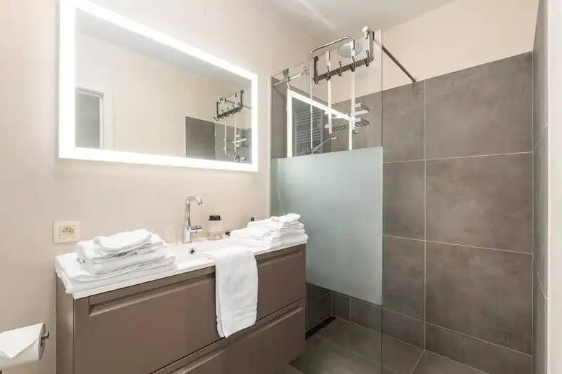 Moderne villa met hippisch complex op 15.856m²  foto 17