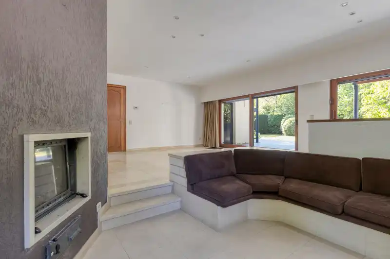 Villa met bewoonbare oppervlakte van 350m2 prachtig en rustig gelegen op perceel van 18a14 nabij het centrum van Bonheiden. foto 19