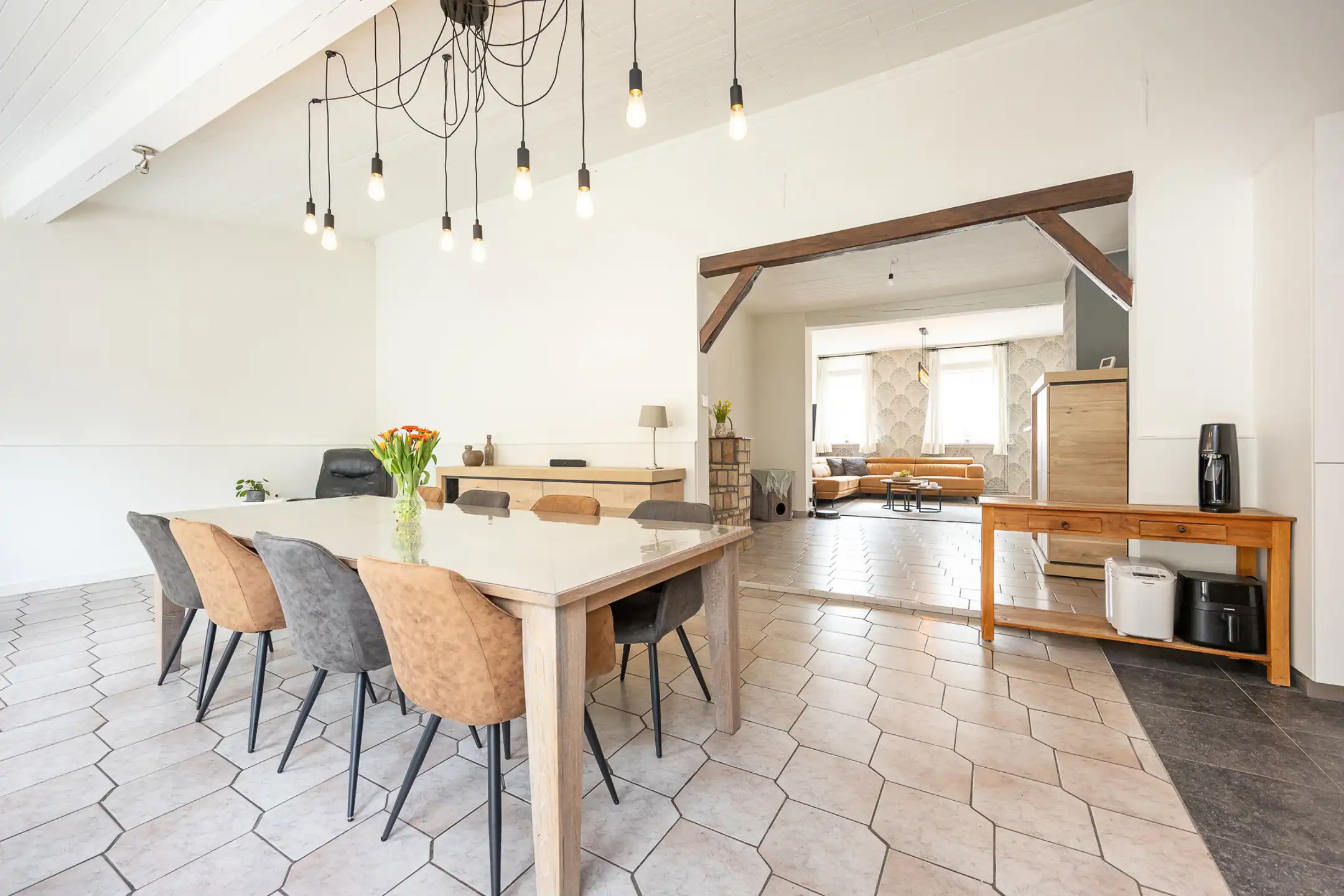 Instapklare woning met 4 slpks en tuin nabij centrum Beerse foto 14