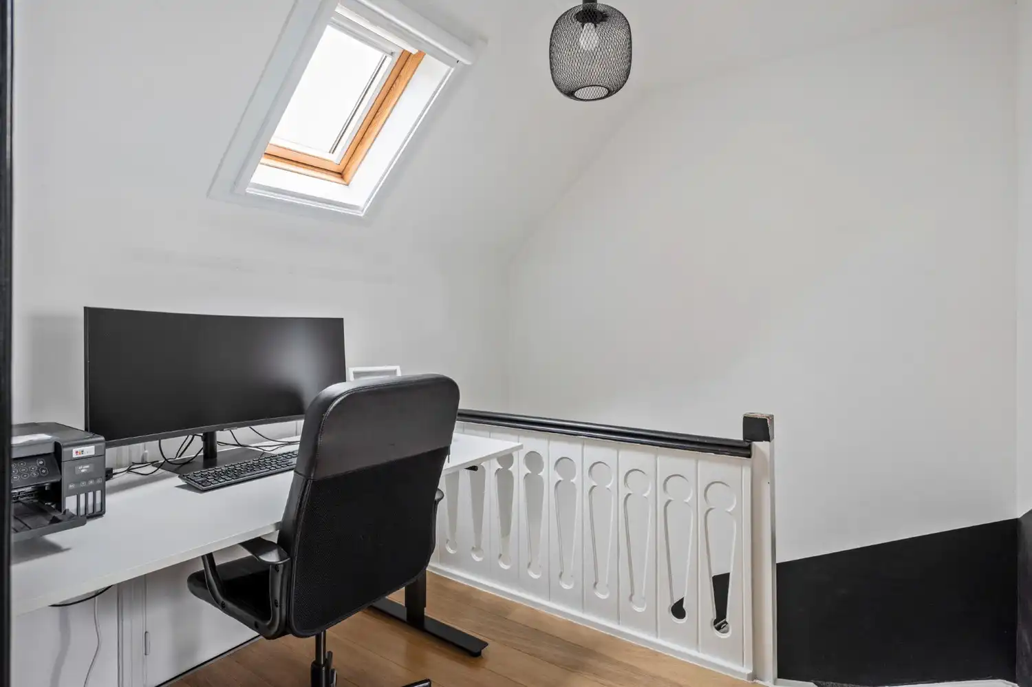 INSTAPKLARE WONING MET 2 SLAAPKAMERS EN MOOIE TUIN! foto 12