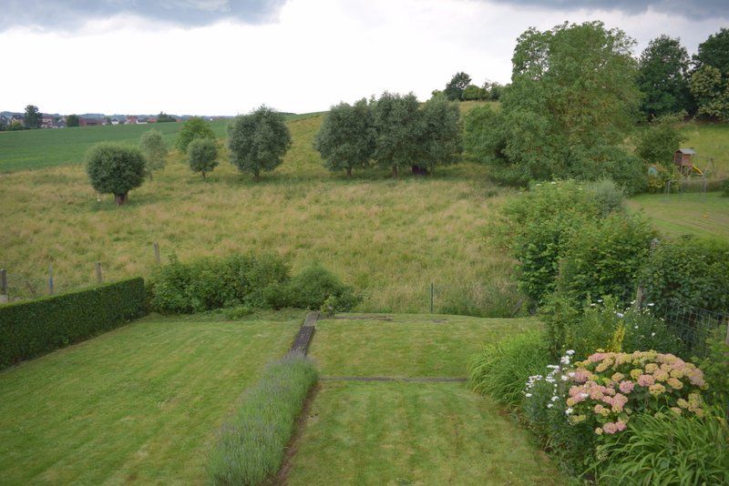 Landelijk gelegen woning met terras en tuin  foto 26