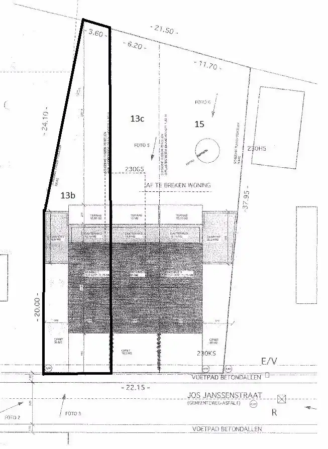 Recente woning met 3 slaapkamers, carport en tuin. foto 19