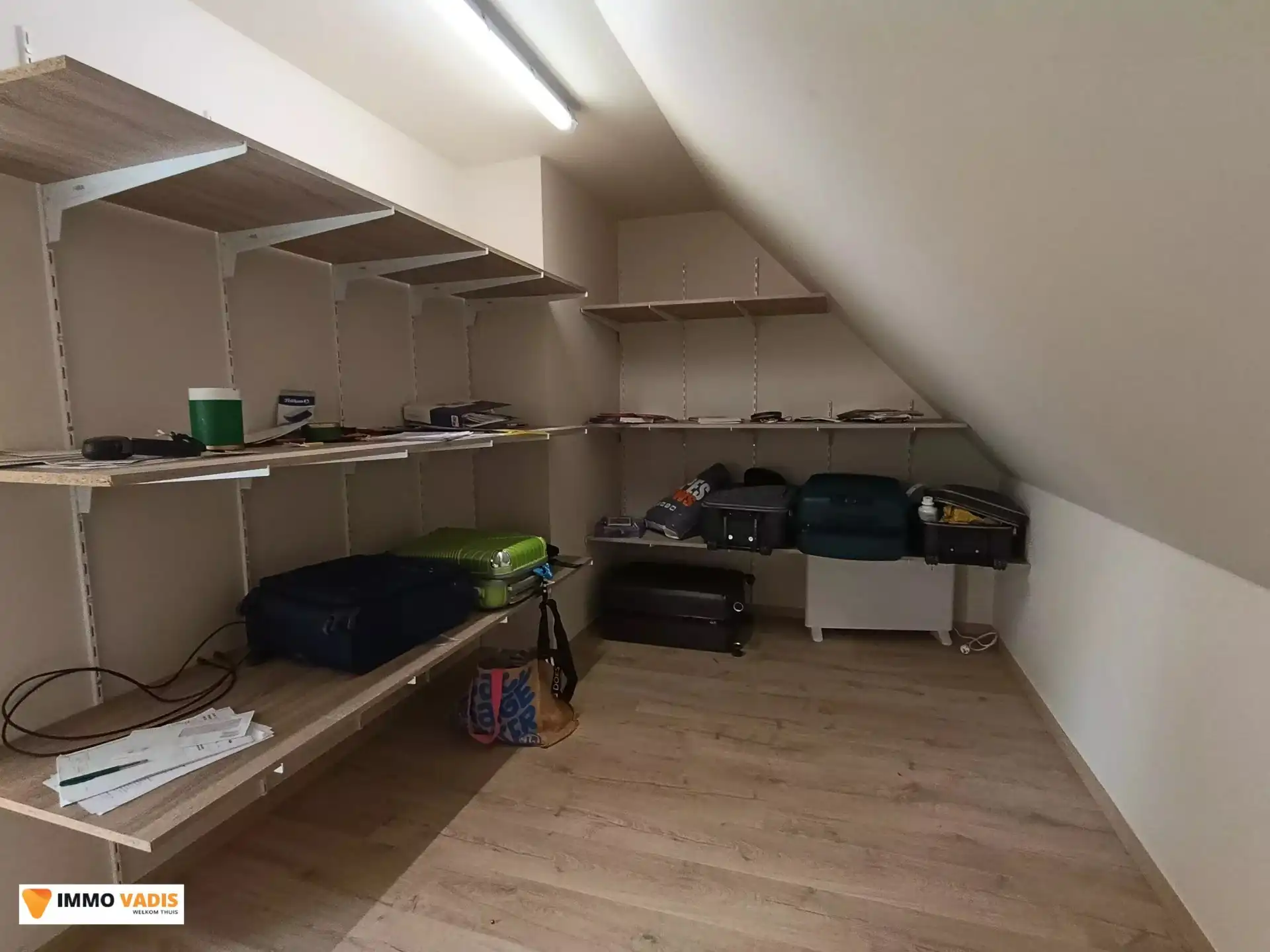 Ruime gezinswoning met tuin en 3 slaapkamers te Landen foto 13