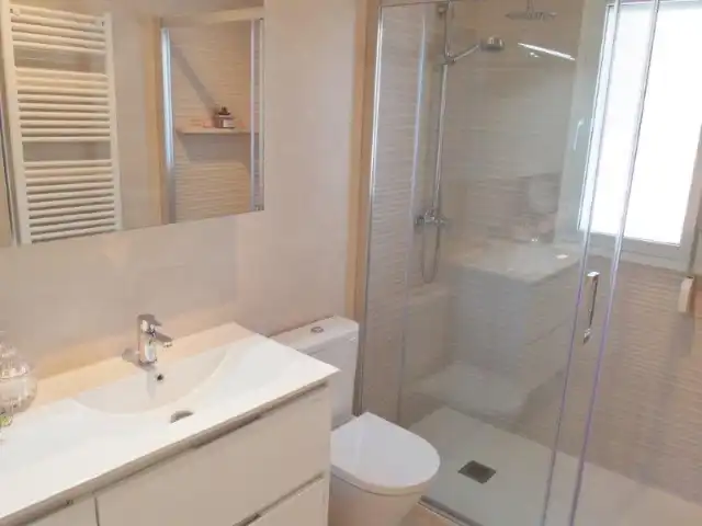 Prachtige villa met zeezicht foto 31