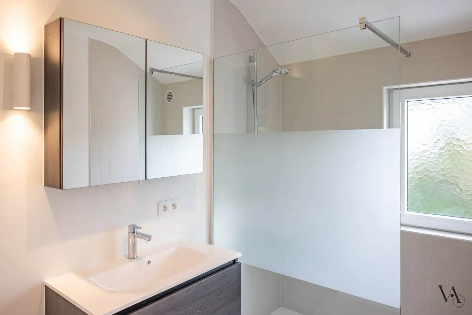 Modern gerenoveerde woning met 3 slaapkamers en tuin op groene toplocatie in Leuven foto 10
