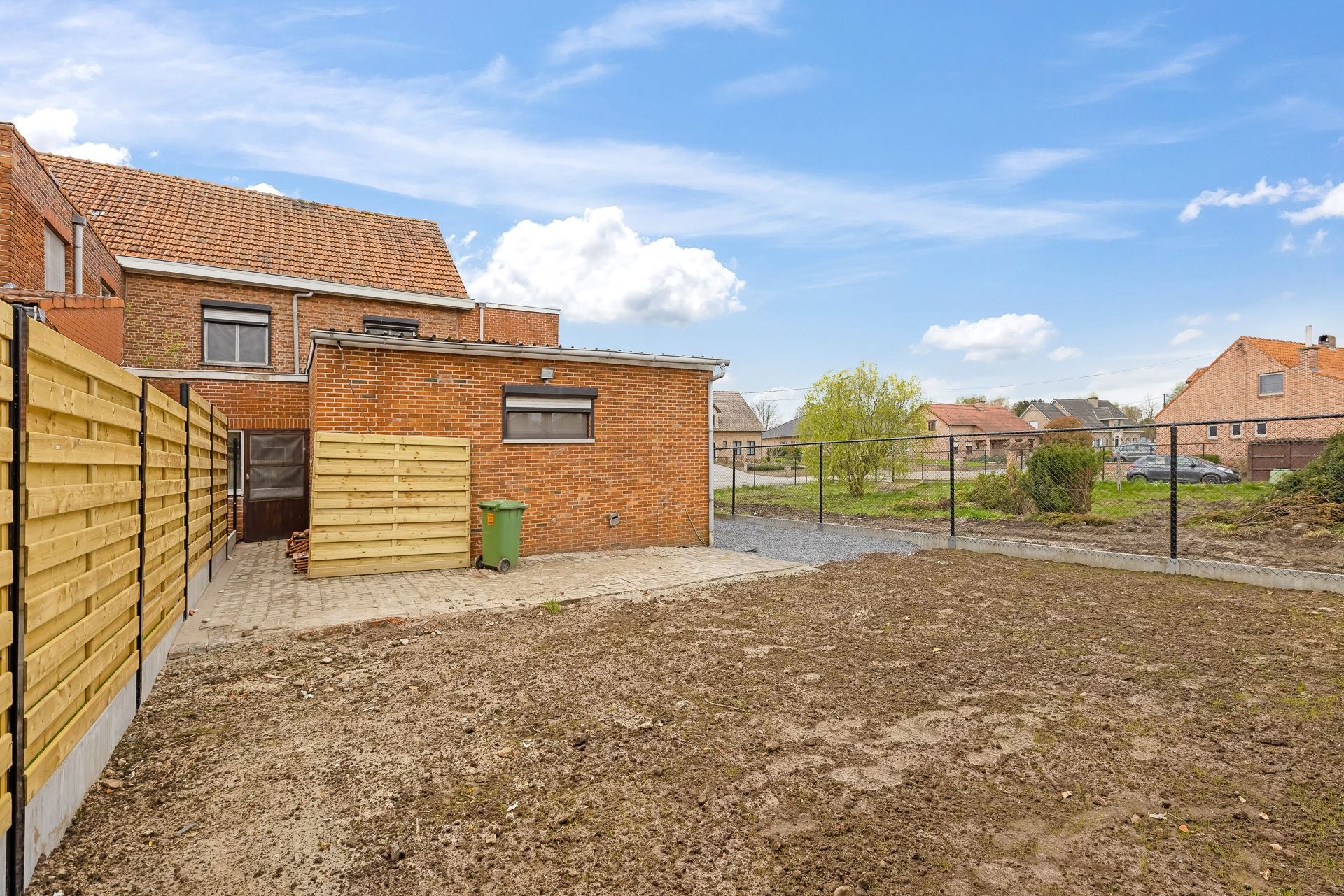  Gezinswoning met 3 slaapkamers rustig gelegen nabij het centrum Deurne-Diest foto 20