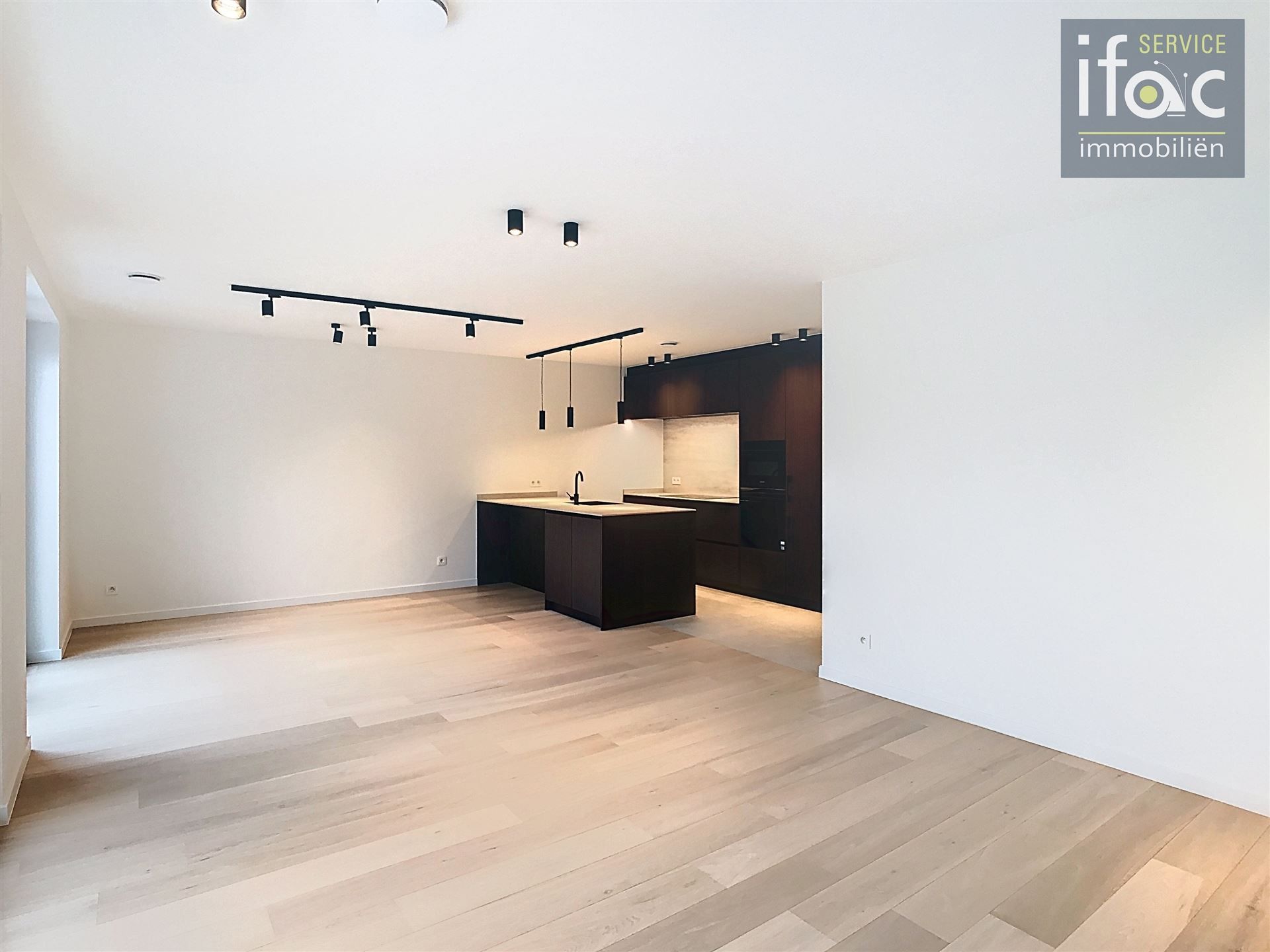 Modern en energiezuinig appartement met terras foto {{pictureIndex}}