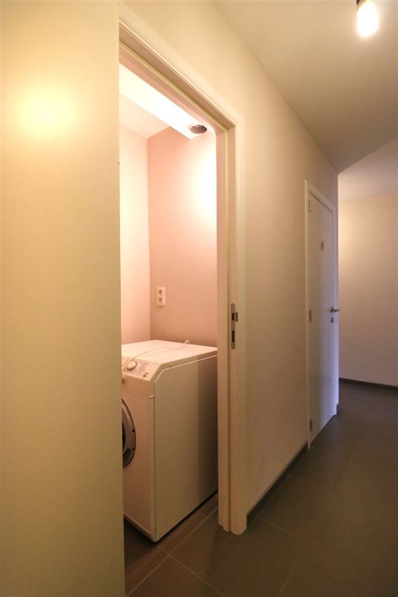 Fraaie loft met 3 slpk. en  twee autostaanplaatsen foto 20