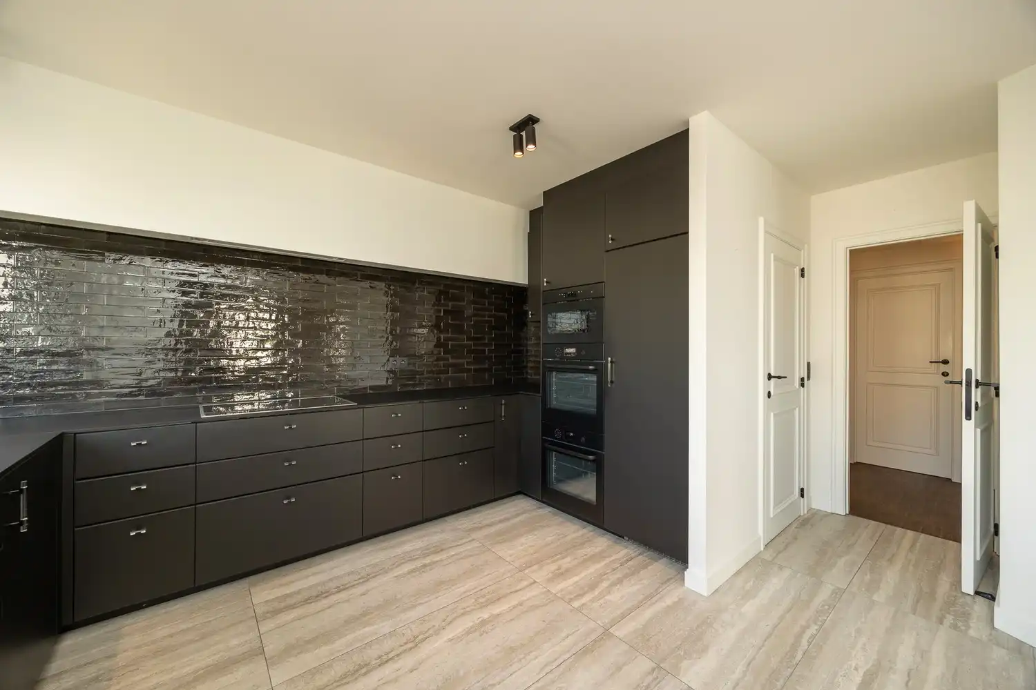 Luxueus en energiezuinig hoekappartement (260m²) op de 6de verdieping met prachtig uitzicht op het Stadspark foto 12