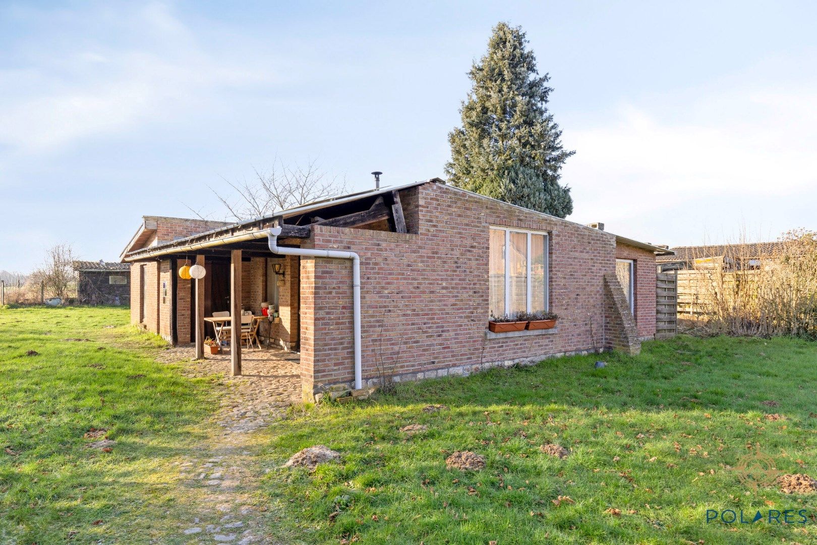 Woning met prachtig uitzicht en bijgebouw. foto 20